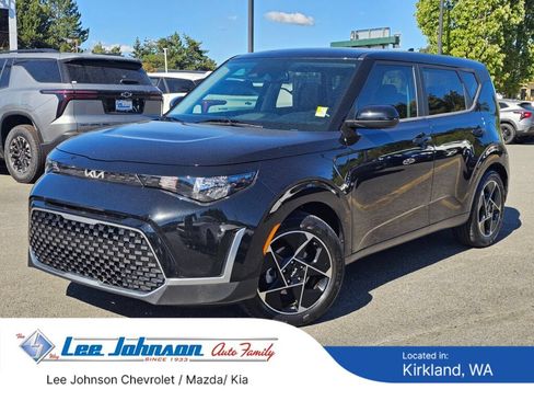 Certified 2023 Kia Soul EX FWD image 1