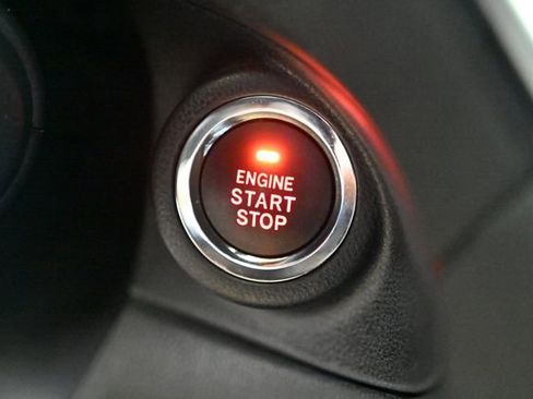 Used 2024 Subaru Ascent Premium w/ Convenience Package image 34