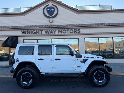 Used 2019 Jeep Wrangler Unlimited Rubicon w/ Dual Top Group image 2