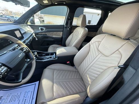 New 2026 Kia Sorento SX Prestige image 11