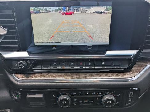 Used 2025 Chevrolet Silverado 1500 LT AWD/4WD image 20