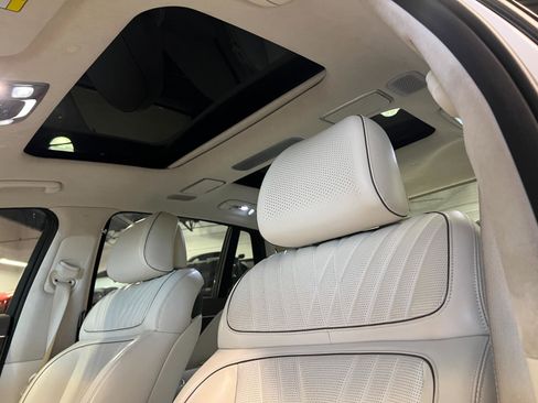 Used 2023 Genesis G90 3.5T image 25