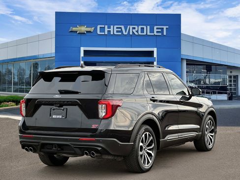 Used 2020 Ford Explorer ST w/ Premium Technology Package AWD/4WD image 3