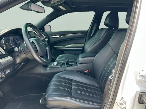 Certified 2018 Chrysler 300 S w/ 300S Premium Group AWD/4WD image 9