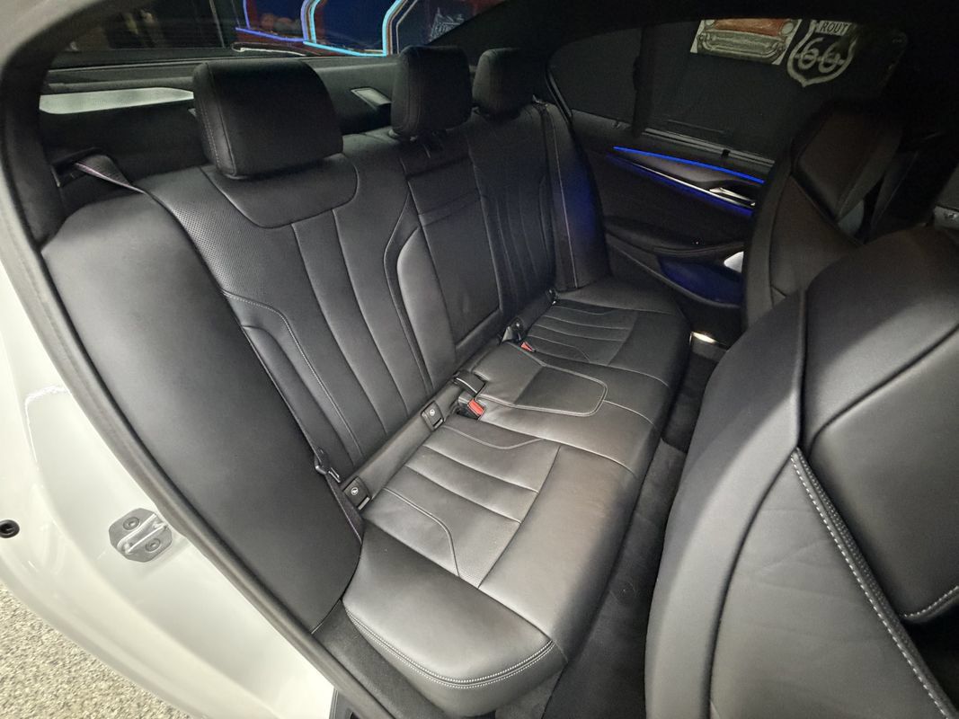 Used 2021 BMW M5 w/ Competition Package AWD/4WD image 18