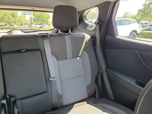 Used 2025 Chevrolet Blazer LT FWD image 15