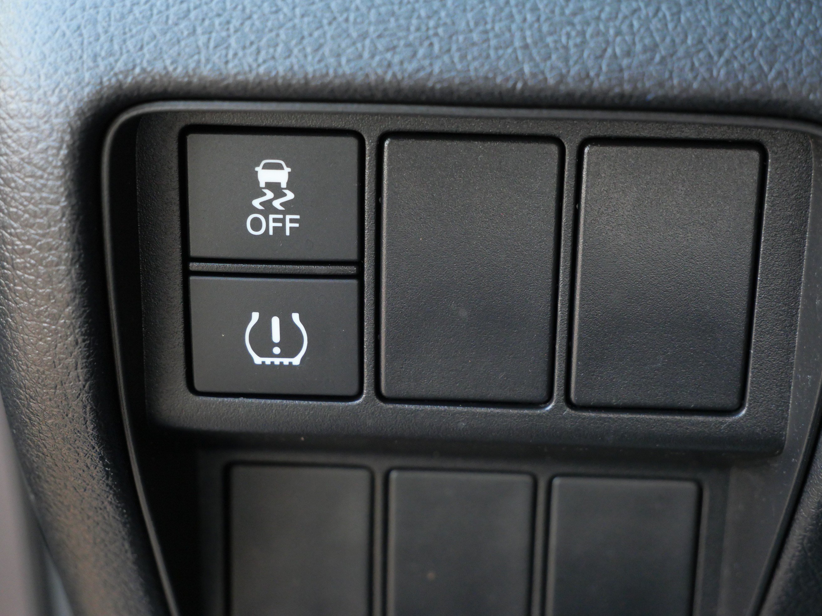 Used 2019 Honda CR-V LX image 26