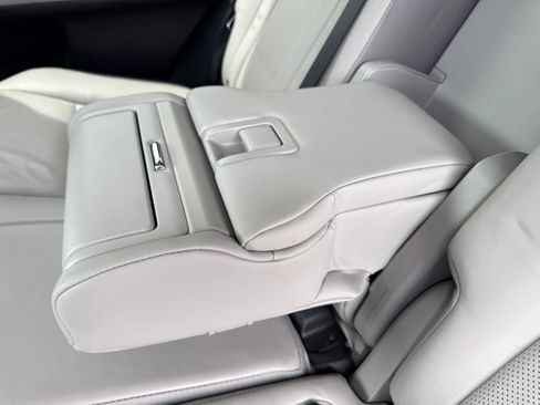 Used 2019 Lexus RX 350 FWD w/ Navigation Package image 14