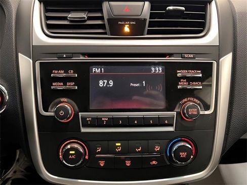 Used 2017 Nissan Altima 2.5 S w/ Power Driver Seat Package image 15