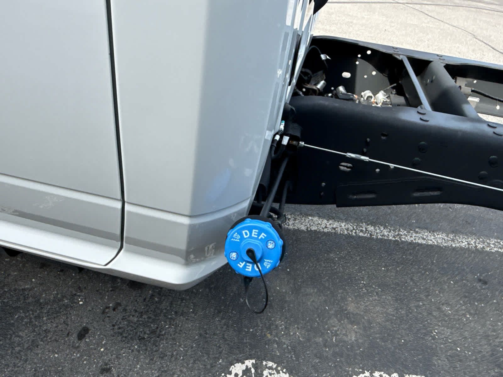 New 2026 RAM 5500 4x4 Regular Cab image 15