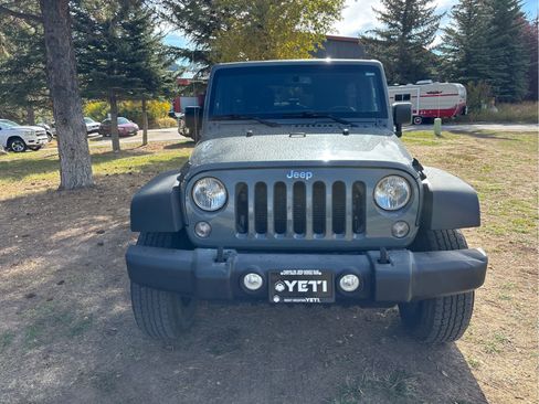 Used 2015 Jeep Wrangler Unlimited Sport w/ Quick Order Package 24S image 17