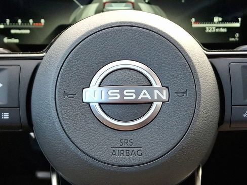 New 2026 Nissan Kicks SR w/ SR Premium Package AWD/4WD image 17