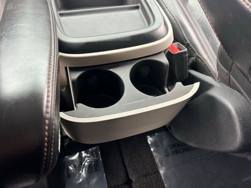 Used 2020 Chrysler Pacifica Touring-L image 30