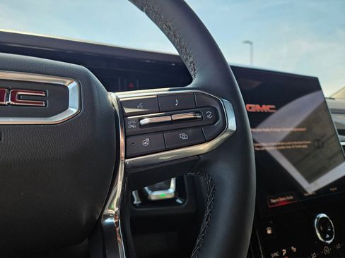 New 2026 GMC Yukon Elevation image 13