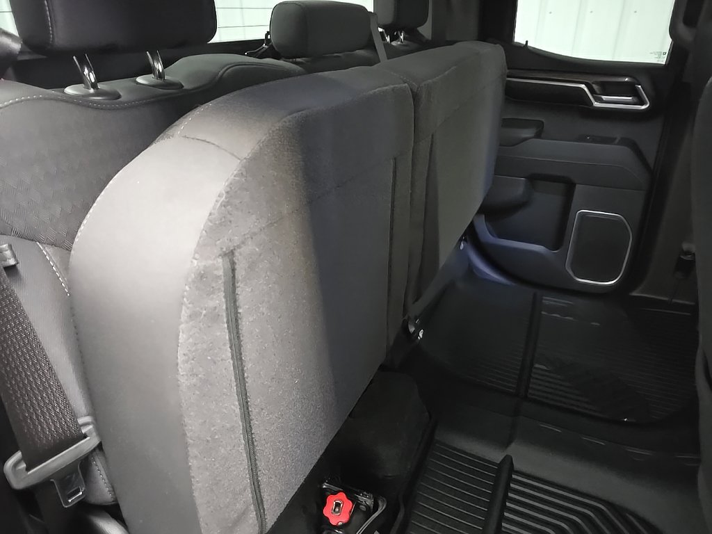 Used 2023 Chevrolet Silverado 1500 RST AWD/4WD image 16