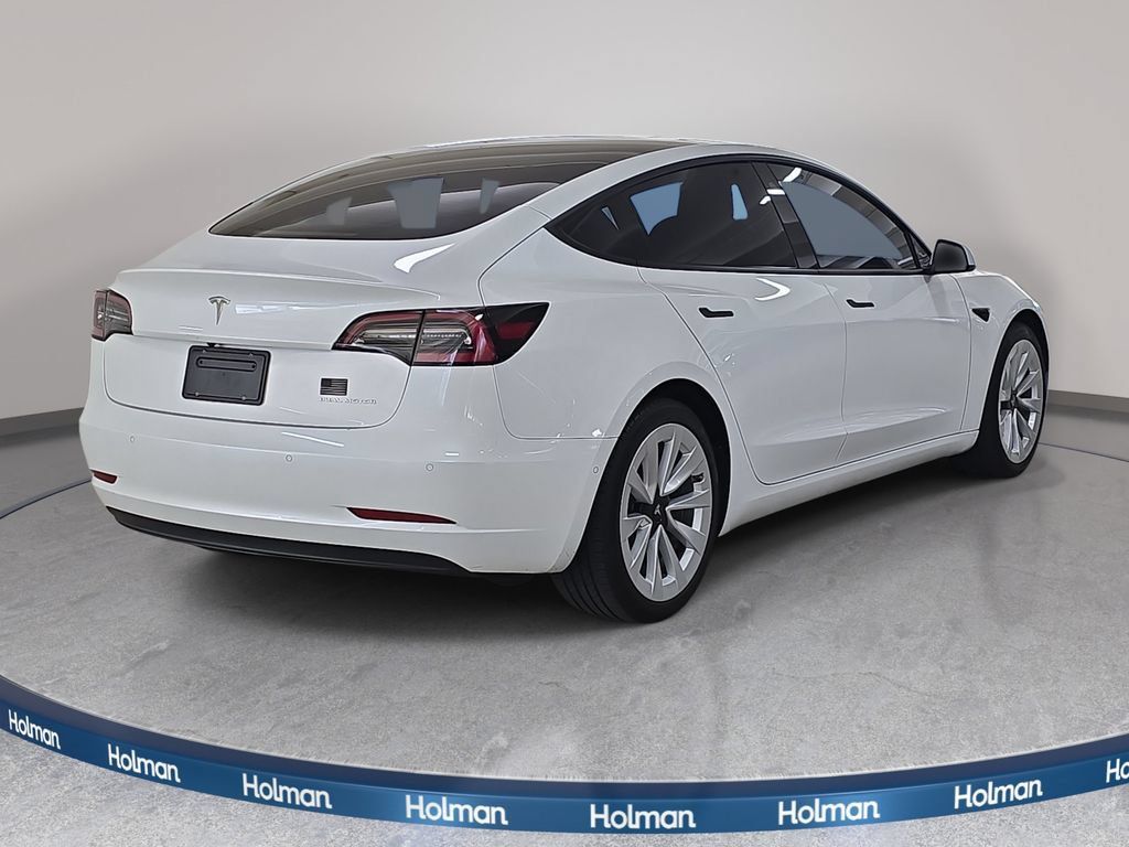 Used 2022 Tesla Model 3 Long Range AWD/4WD image 7