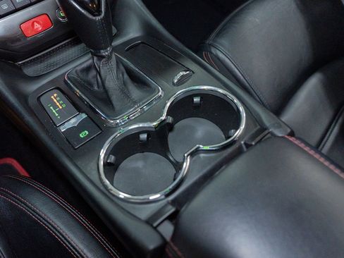 Used 2014 Maserati GranTurismo Sport RWD image 42