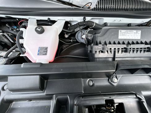 New 2025 GMC Savana 2500 w/ Driver Convenience Package image 30