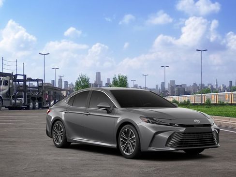 New 2026 Toyota Camry XLE image 15