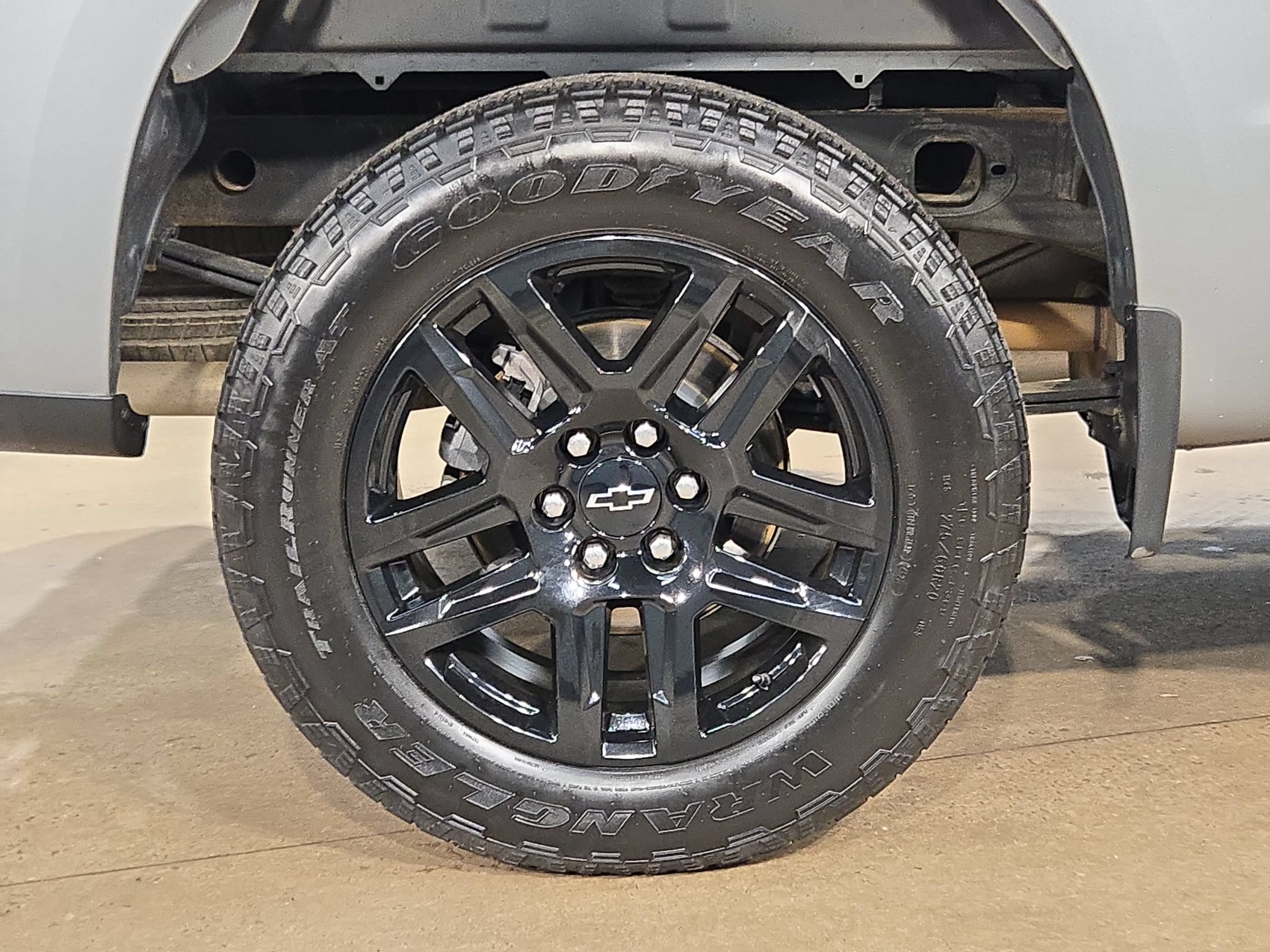 Used 2023 Chevrolet Silverado 1500 RST w/ Texas Edition Plus AWD/4WD image 17