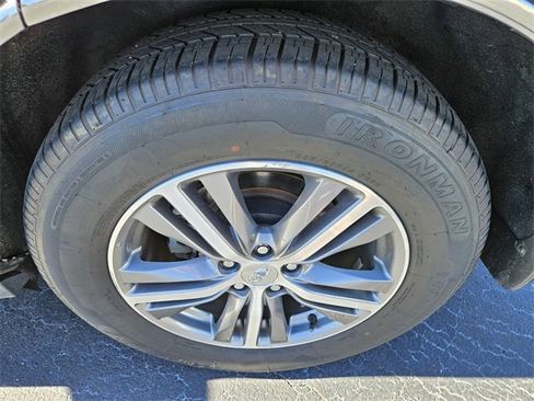 Used 2020 INFINITI QX60 Luxe w/ Essential Package image 14