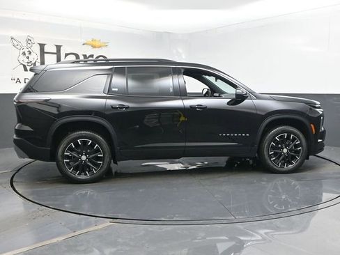 New 2026 Chevrolet Traverse LT w/ Sun and Wheel Package image 16