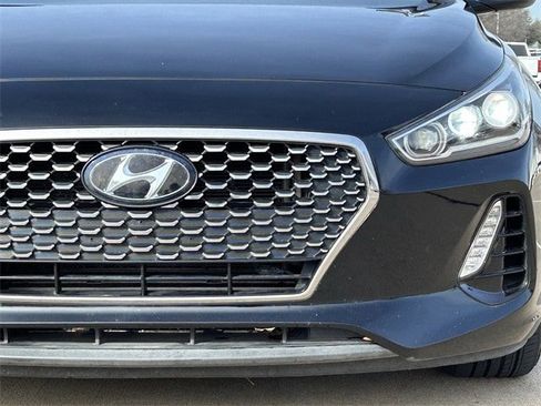 Used 2018 Hyundai Elantra GT Sport w/ Sport Tech Package 04 image 12