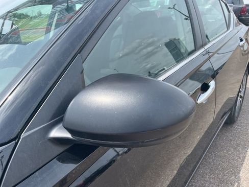 Used 2024 Nissan Altima 2.5 SV image 36