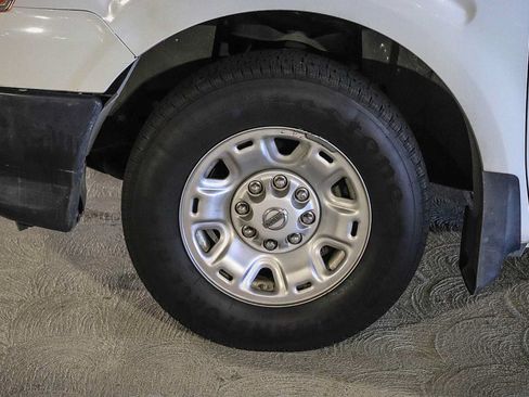 Used 2018 Nissan NV 2500 SV w/ Navigation Package RWD image 10