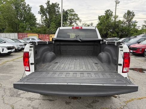 Used 2017 RAM 2500 Tradesman w/ Chrome Appearance Group AWD/4WD image 23