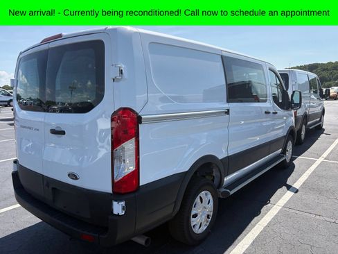Used 2025 Ford Transit 250 Low Roof w/ Exterior Upgrade Package RWD image 5