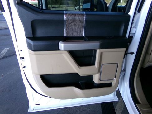 Used 2018 Ford F350 Lariat w/ Tow Technology Bundle image 12