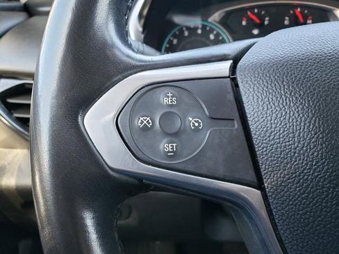 Used 2020 Chevrolet Traverse LT AWD/4WD image 23