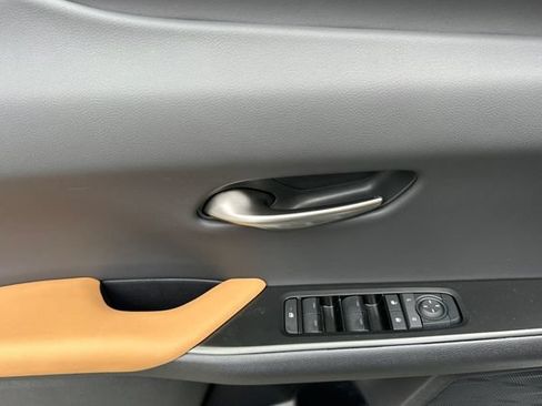 New 2026 Lexus UX 300h AWD image 9