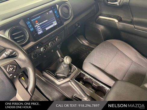 Used 2016 Toyota Tacoma TRD Sport w/ Towing Package AWD/4WD image 32