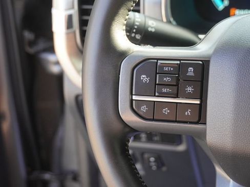 Used 2022 Ford F150 Lariat AWD/4WD image 29