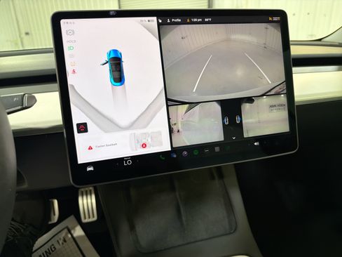 Used 2023 Tesla Model 3 Performance AWD/4WD image 18