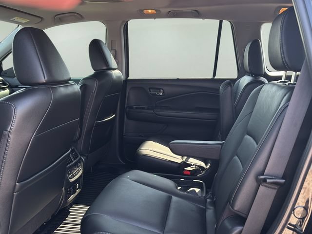 Used 2018 Honda Pilot Elite image 14