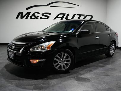 Used 2014 Nissan Altima 2.5 S w/ Display Audio Package