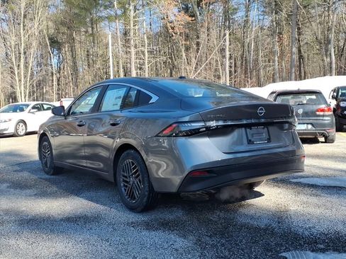 New 2026 Nissan Sentra SV w/ SV Convenience Package image 4