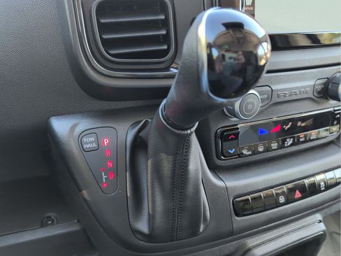 New 2026 RAM ProMaster 2500 w/ Convenience Group image 24