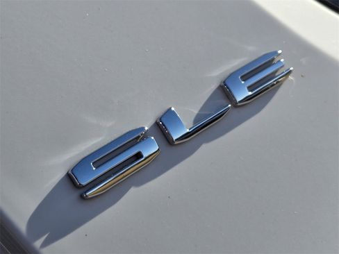 Used 2023 GMC Acadia SLE w/ Driver Convenience Package image 31