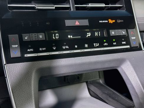 Certified 2021 Toyota Avalon Limited w/ Advanced Safety Package AWD/4WD image 10