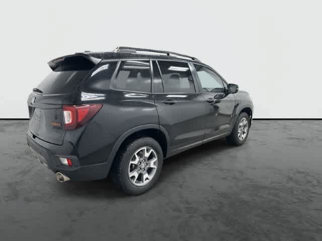 Certified 2023 Honda Passport TrailSport image 4