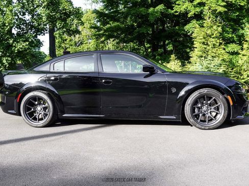 Used 2023 Dodge Charger SRT Hellcat w/ Harman/Kardon Audio Group RWD image 9