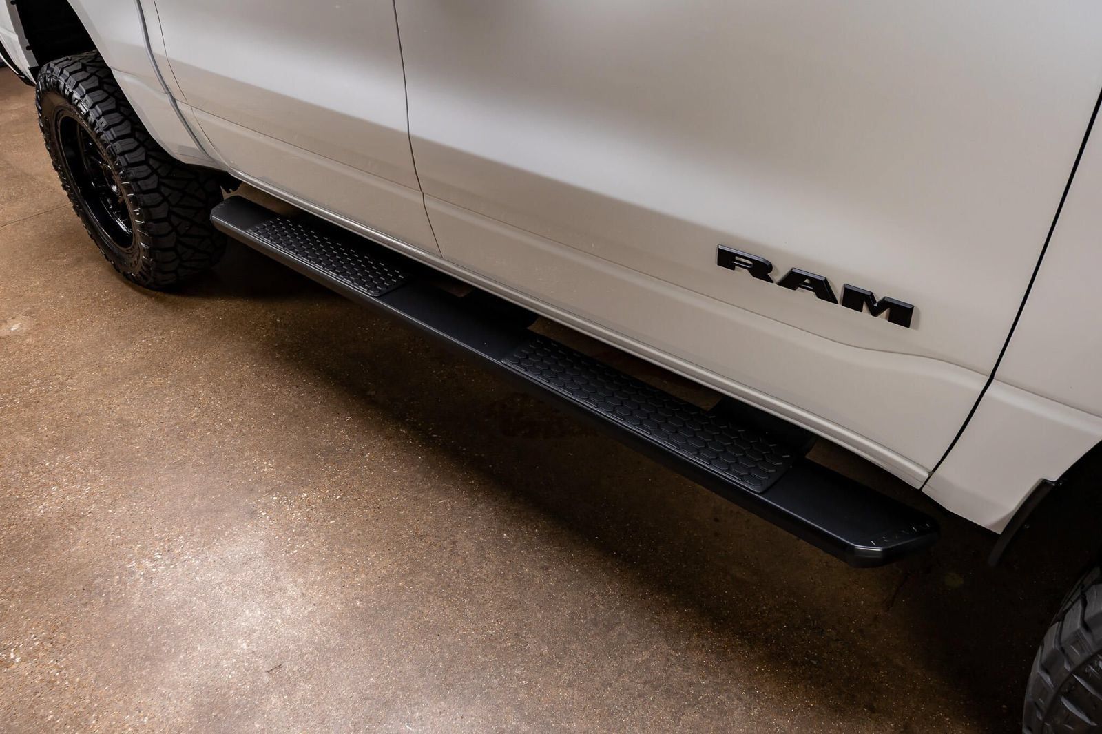 Used 2023 RAM 1500 Big Horn AWD/4WD image 13