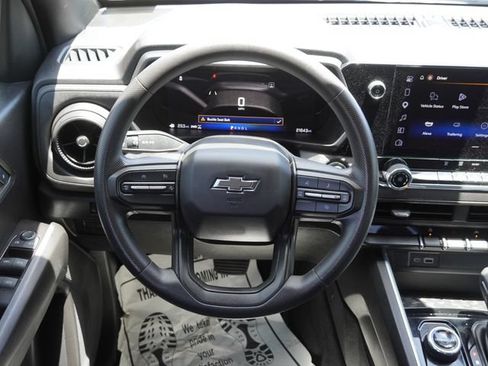 Used 2024 Chevrolet Colorado Trail Boss w/ Technology Package AWD/4WD image 16