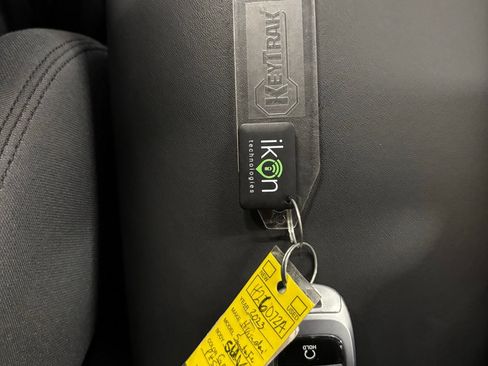 Certified 2023 Hyundai Santa Fe SEL FWD image 25