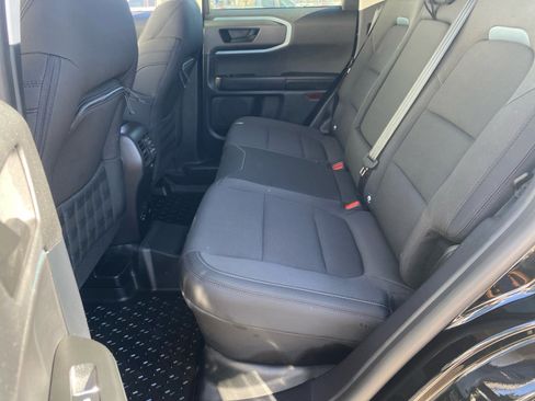 Used 2023 Ford Bronco Sport Badlands image 17