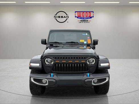 Used 2022 Jeep Wrangler Unlimited Sahara AWD/4WD image 6